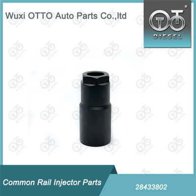 Wstrzykiwacz paliwa o dużej prędkości ze stali Nozzle Nut Cap Φ18.9×41×M17*0.5 Euro5 stosowane do wstrzykiwacza 28307309 / 28342997